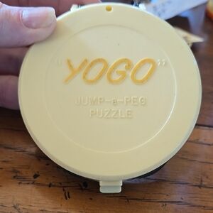 YOGO Jump-a-Peg Puzzle